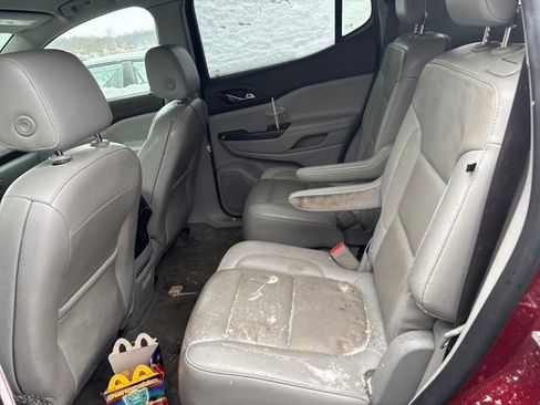 Used 2019 GMC Acadia SLT image 9