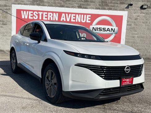 New 2025 Nissan Murano SL image 1