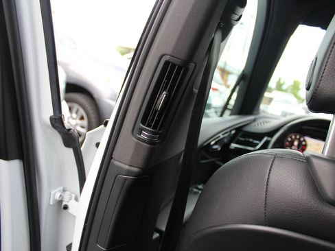 Used 2019 Audi Q7 3.0T Prestige w/ Prestige Package AWD/4WD image 33