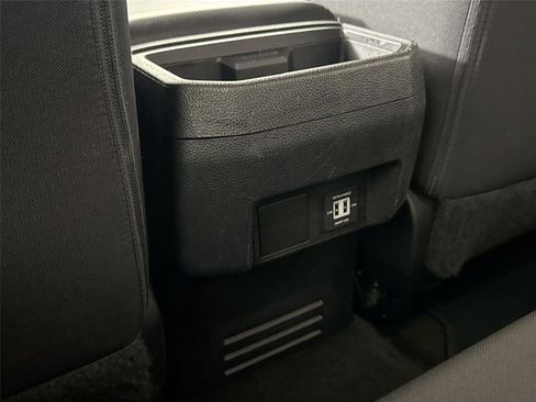 Certified 2024 Toyota Tacoma SR5 image 33