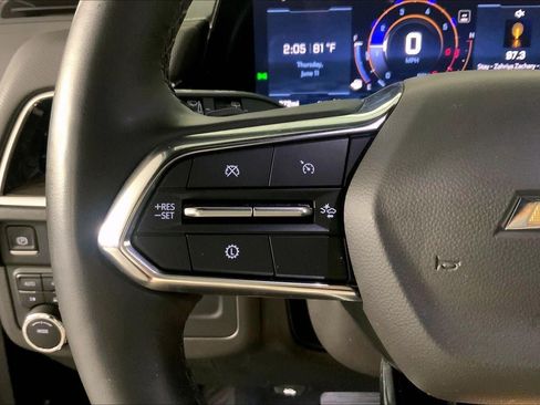 Used 2025 Chevrolet Tahoe Premier AWD/4WD image 18