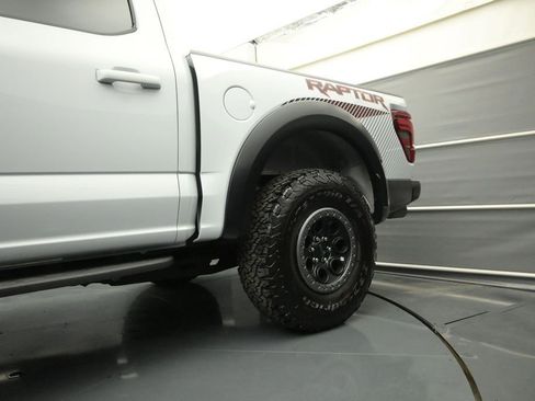 Used 2025 Ford F150 Raptor AWD/4WD image 11