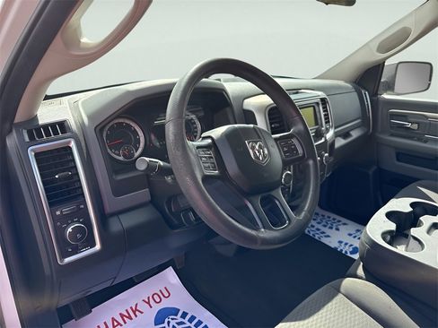 Used 2019 RAM 1500 Classic Warlock image 17