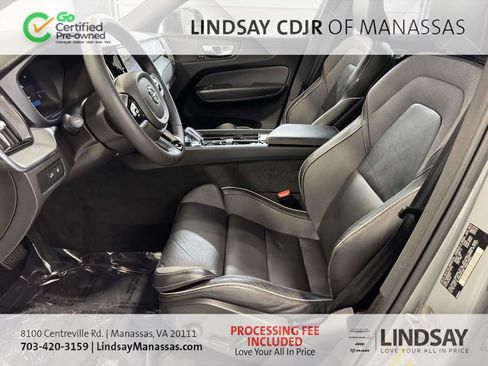 Used 2024 Volvo XC60 T8 Ultimate w/ Protection Package Premier AWD/4WD image 18