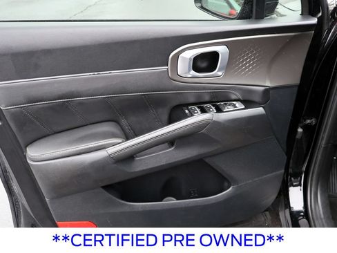 Used 2023 Kia Sorento SX FWD image 35
