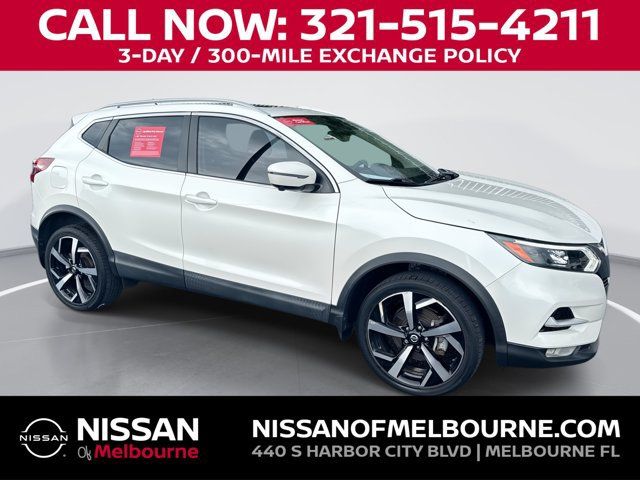Certified 2022 Nissan Rogue Sport SL w/ Premium Package FWD image 1