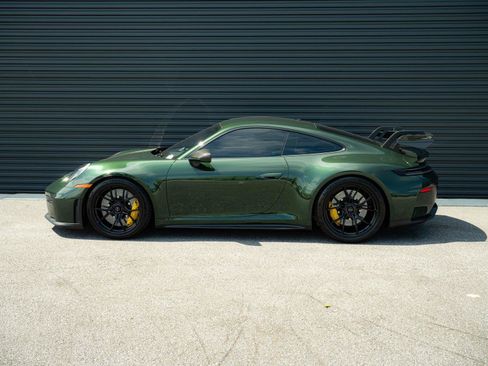 Used 2026 Porsche 911 GT3 RWD image 2