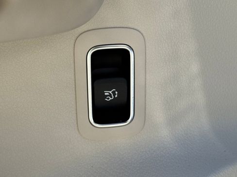 Used 2025 Mercedes-Benz GLA 250 image 25
