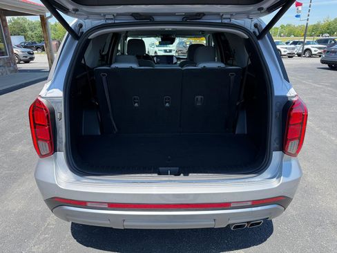 Used 2025 Hyundai Palisade SEL AWD/4WD image 6