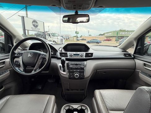 Used 2012 Honda Odyssey Touring image 19