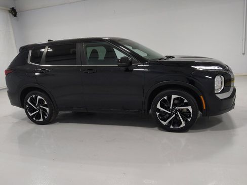 Used 2022 Mitsubishi Outlander ES AWD/4WD image 11