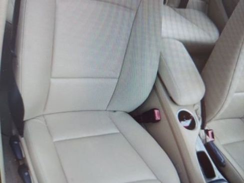 Used 2014 BMW X1 sDrive28i image 7