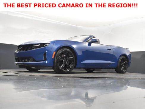 Used 2022 Chevrolet Camaro LT w/ Technology Package image 35