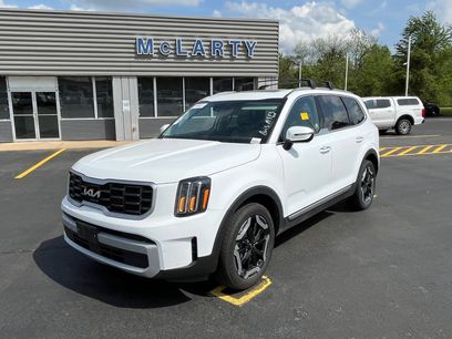 Used 2025 Kia Telluride S