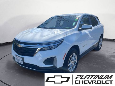 Used 2022 Chevrolet Equinox LT image 1