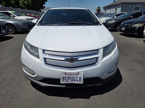 Used 2014 Chevrolet Volt FWD image 6
