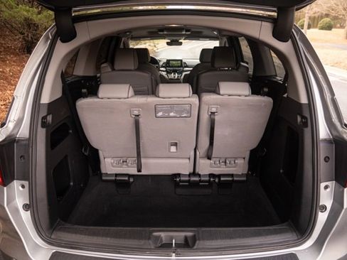 Used 2023 Honda Odyssey Elite image 57