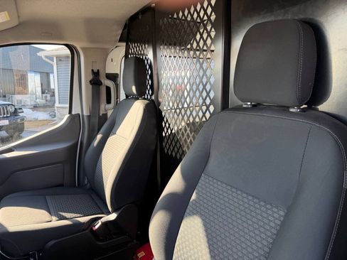 Used 2024 Ford Transit 250 Low Roof AWD w/ Exterior Upgrade Package image 13