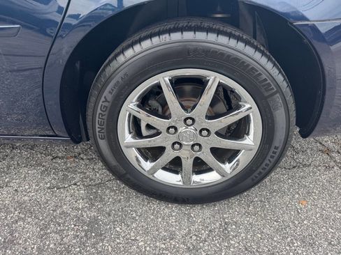 Used 2007 Buick Lucerne CXL image 7