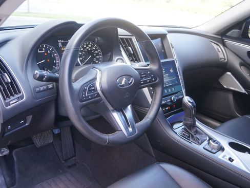 Used 2019 INFINITI Q50 Luxe w/ Essential Package (3.0T Luxe) AWD/4WD image 20