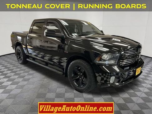 Used 2016 RAM 1500 Sport w/ Black Ram 1500 Sport Group AWD/4WD image 5