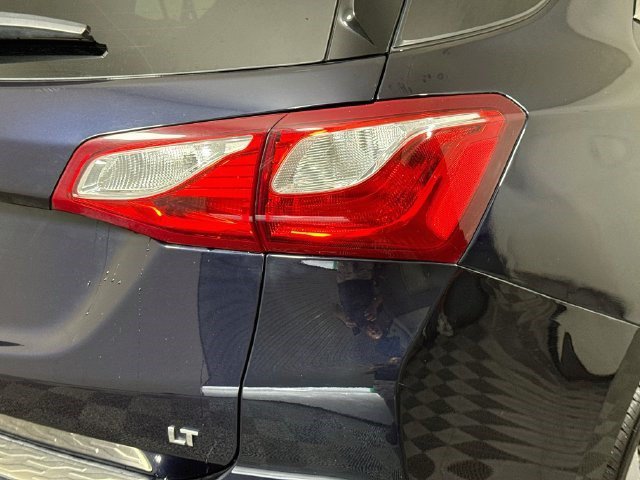Used 2020 Chevrolet Equinox LT w/ LPO, Chrome Package FWD image 33