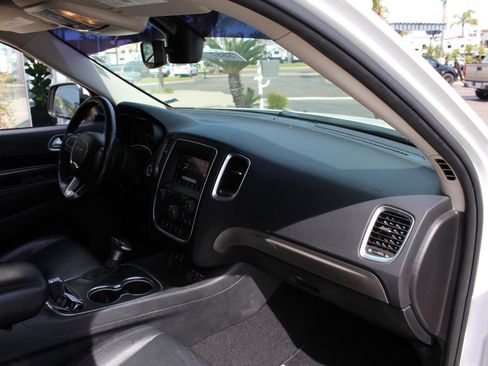 Used 2020 Dodge Durango SXT image 15