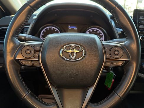 Used 2023 Toyota Camry SE FWD image 21