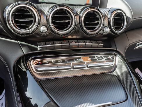 Used 2018 Mercedes-Benz AMG GT Roadster w/ Lane Tracking Package image 22