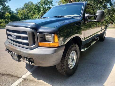 Used 1999 Ford F250 4x4 Crew Cab Super Duty image 3