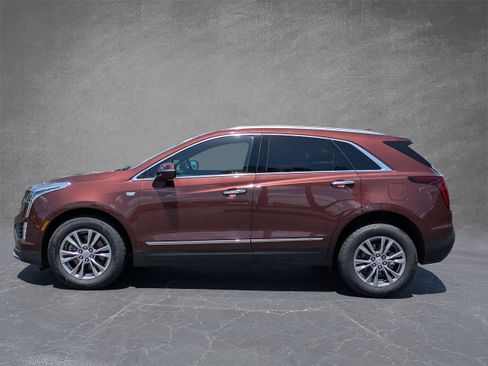 Certified 2023 Cadillac XT5 Premium Luxury AWD/4WD image 3