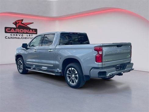 Used 2024 Chevrolet Silverado 1500 High Country w/ Technology Package image 4