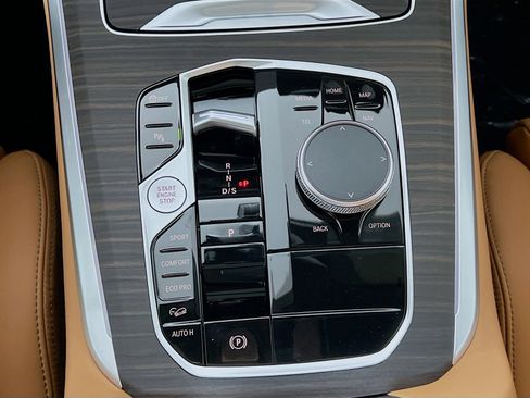 New 2026 BMW X5 xDrive40i w/ M Sport Package image 19