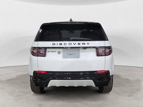 New 2026 Land Rover Discovery Sport Landmark AWD/4WD image 4