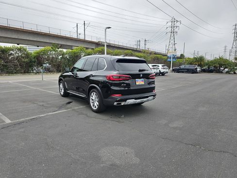 Used 2023 BMW X5 sDrive40i w/ Parking Assistance Package image 5