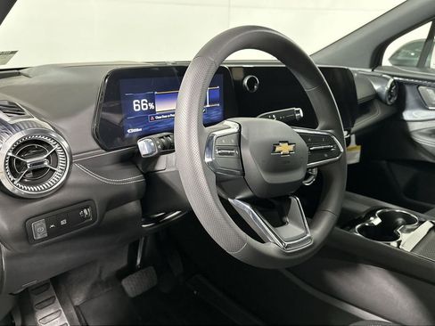 New 2026 Chevrolet Blazer EV LT image 11