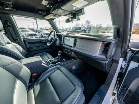 New 2025 Ford Bronco Outer Banks image 22