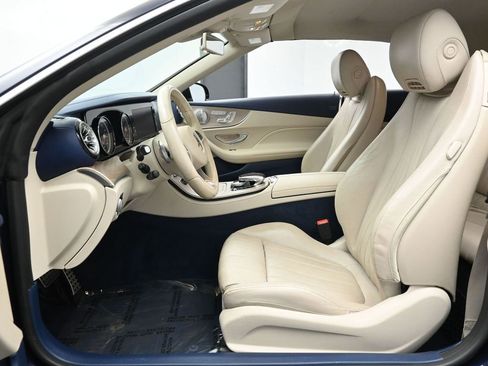Used 2018 Mercedes-Benz E 400 Cabriolet w/ Premium 2 Package (Q02) image 12