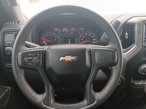 Used 2024 Chevrolet Silverado 1500 Custom image 17