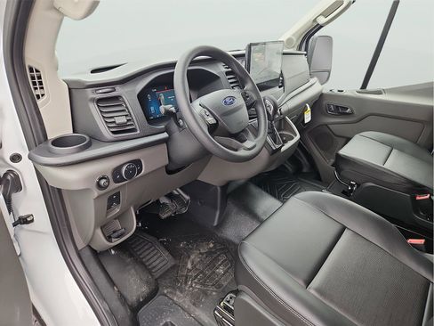 New 2026 Ford Transit 250 image 6
