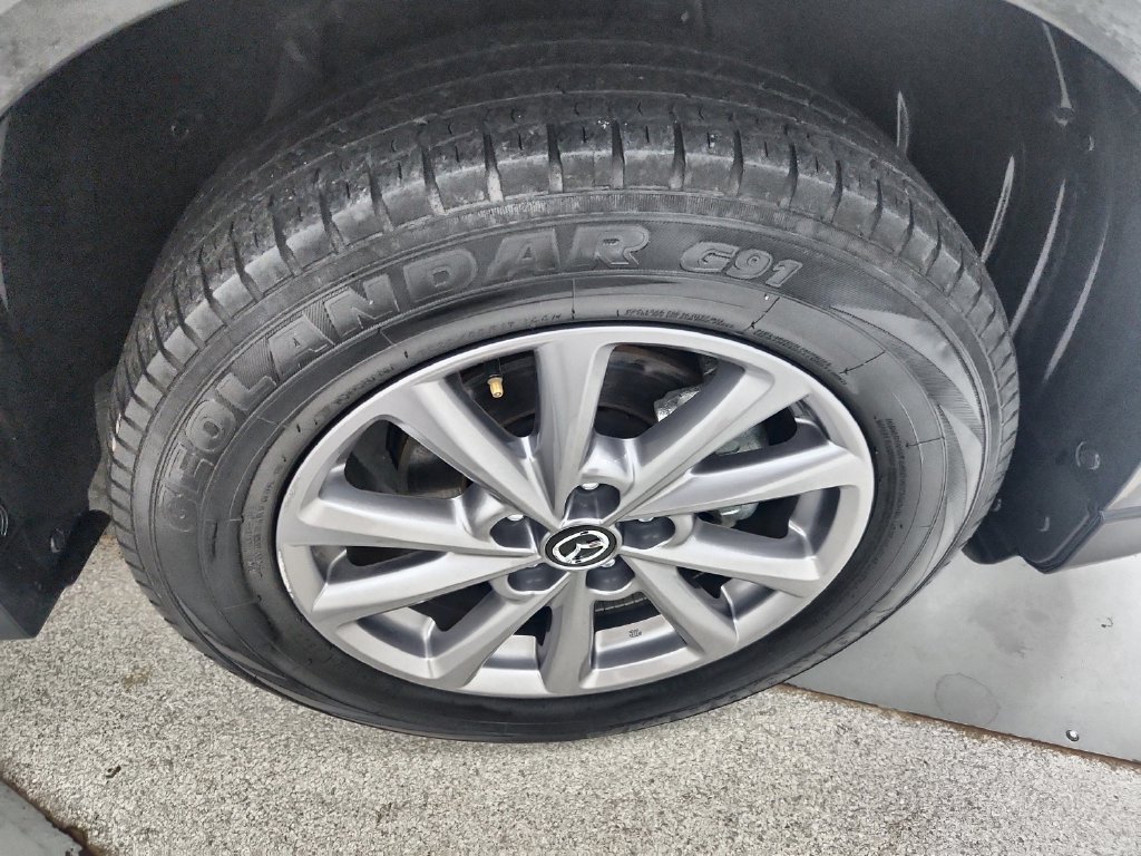 Used 2025 MAZDA CX-5 AWD 2.5 S w/ Select Package image 35