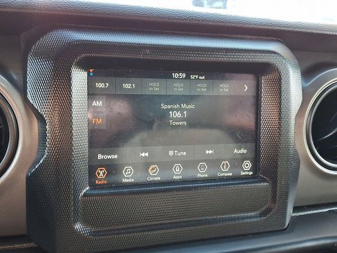 Used 2023 Jeep Wrangler Sport image 16