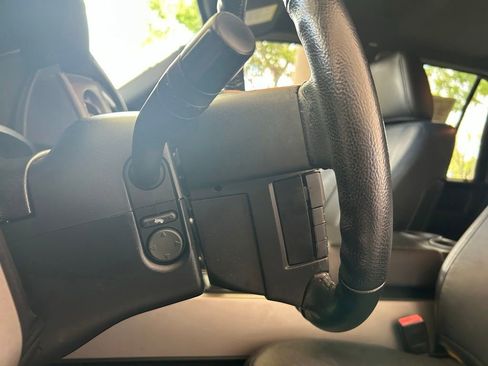 Used 2017 Ford Expedition XLT w/ Equipment Group 202A RWD image 35