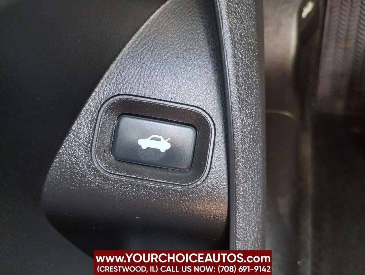 Used 2012 Acura TSX Sedan FWD image 32
