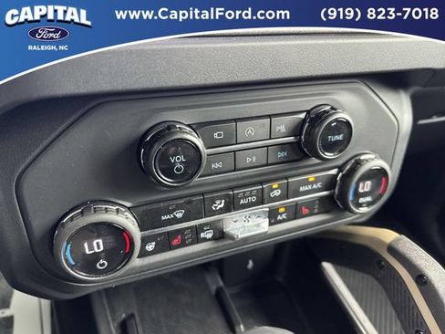 Used 2025 Ford Bronco Badlands w/ Matte Film Protection Package AWD/4WD image 29