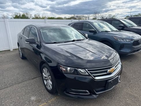 Used 2019 Chevrolet Impala LT FWD image 9