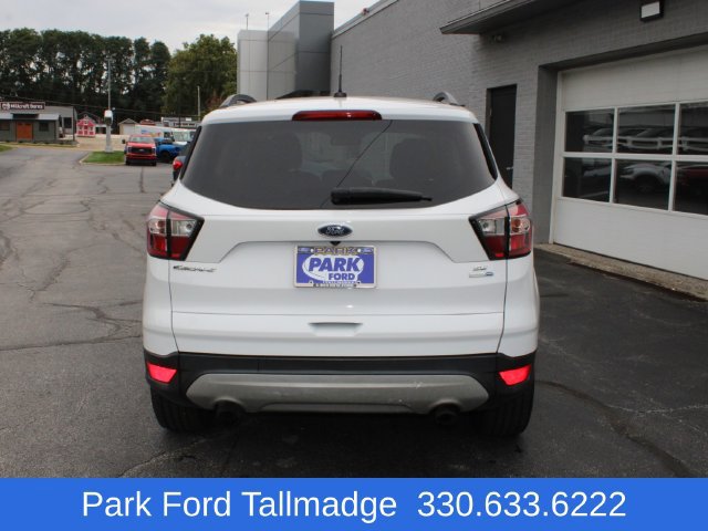 Used 2018 Ford Escape SE AWD/4WD image 4