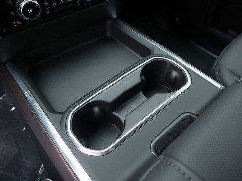 New 2026 GMC Sierra 2500 SLT w/ SLT Convenience Package image 38