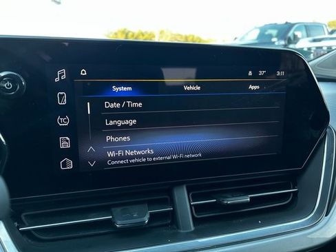 Used 2024 Chevrolet Trax LT image 21