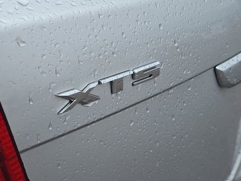 Used 2016 Cadillac XTS Luxury w/ Driver Awareness Package image 30